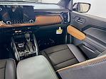 New 2025 GMC Canyon AT4 Crew Cab 4WD Pickup for sale #55884 - photo 18