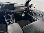 New 2025 GMC Canyon Elevation Crew Cab 4WD Pickup for sale #55929 - photo 17
