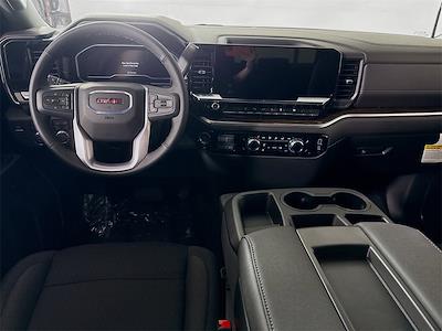 New 2025 GMC Sierra 2500 SLE Crew Cab 4WD Pickup for sale #55948 - photo 2