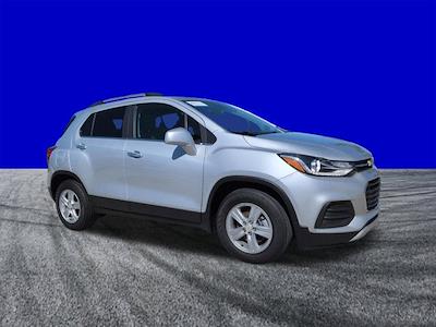 Used 2020 Chevrolet Trax - photo 1