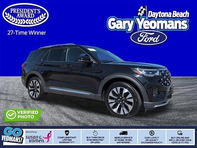 Used 2025 Ford Explorer - photo 1