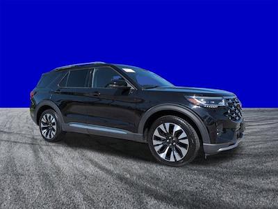 Used 2025 Ford Explorer - photo 1