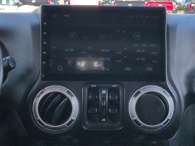 Used 2016 Jeep Wrangler - photo 19