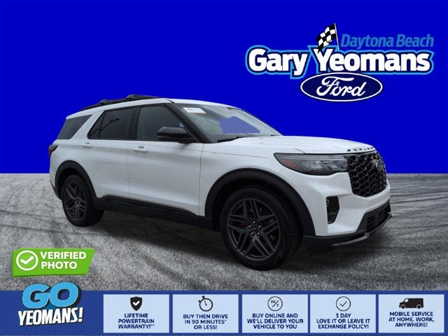 Used 2025 Ford Explorer - photo 1