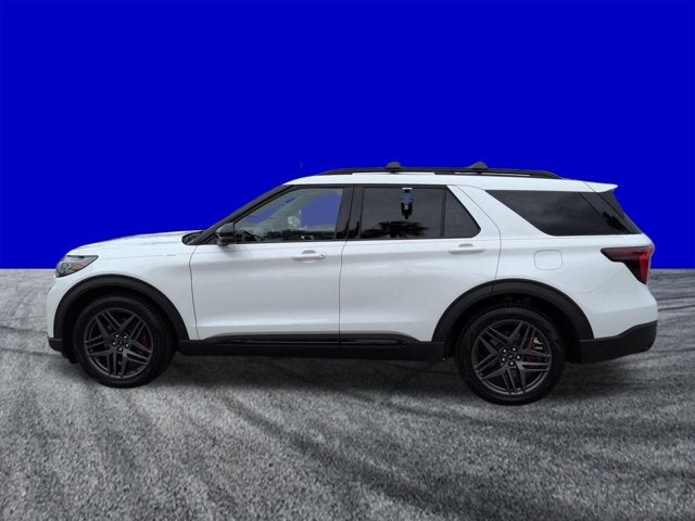 Used 2025 Ford Explorer - photo 38