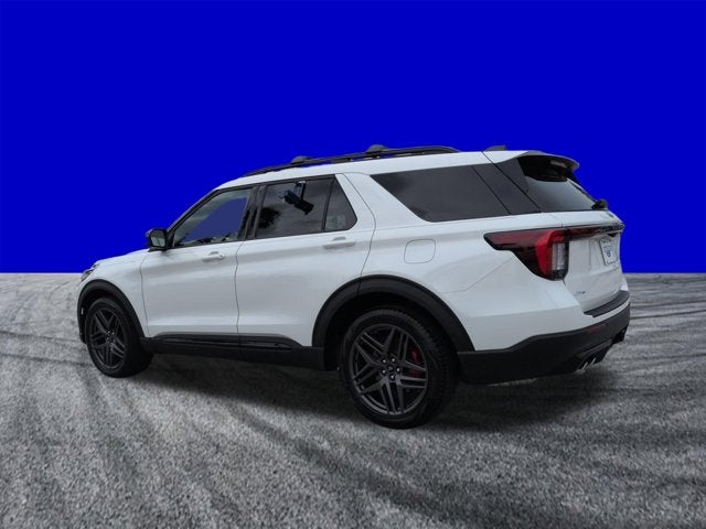 Used 2025 Ford Explorer - photo 8