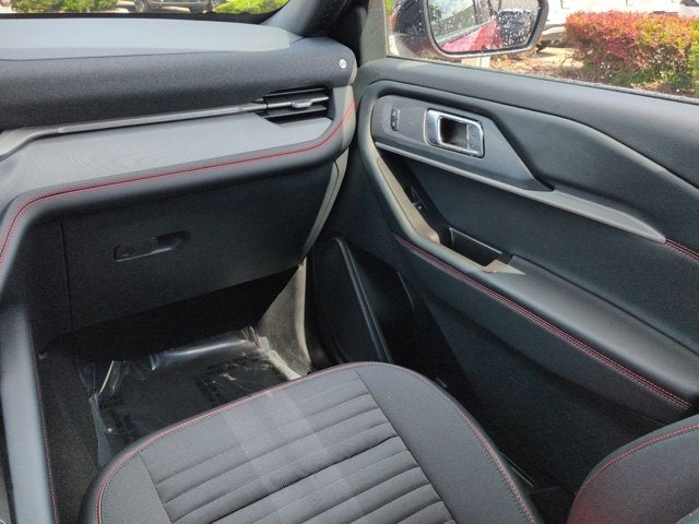 Used 2026 Ford Explorer - photo 19