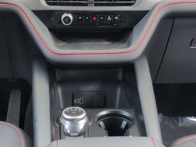 Used 2026 Ford Explorer - photo 21
