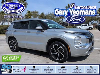 Used 2022 Mitsubishi Outlander - photo 1