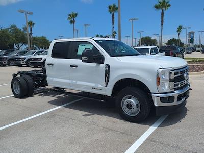 New 2025 Ford F-350 XL Crew Cab 4WD Cab Chassis for sale #FS1553 - photo 1