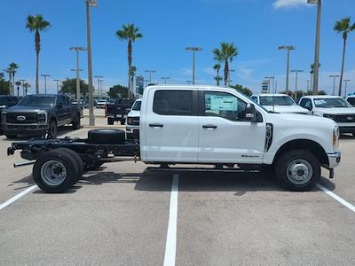 New 2025 Ford F-350 XL Crew Cab 4WD Cab Chassis for sale #FS1553 - photo 2