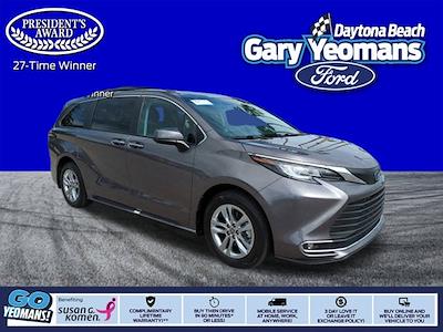 Used 2022 Toyota Sienna XLE Minivan for sale #FS1871A - photo 1