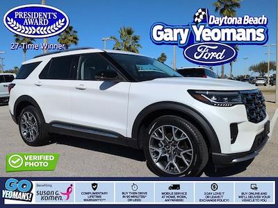 Used 2025 Ford Explorer - photo 1
