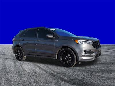 Used 2022 Ford Edge - photo 1
