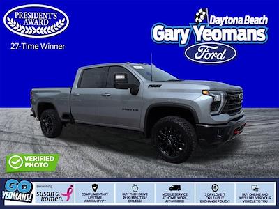 Used 2025 Chevrolet Silverado 2500 - photo 1