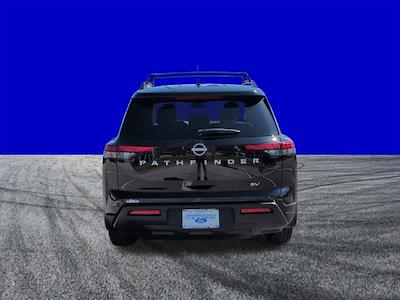 Used 2022 Nissan Pathfinder - photo 1