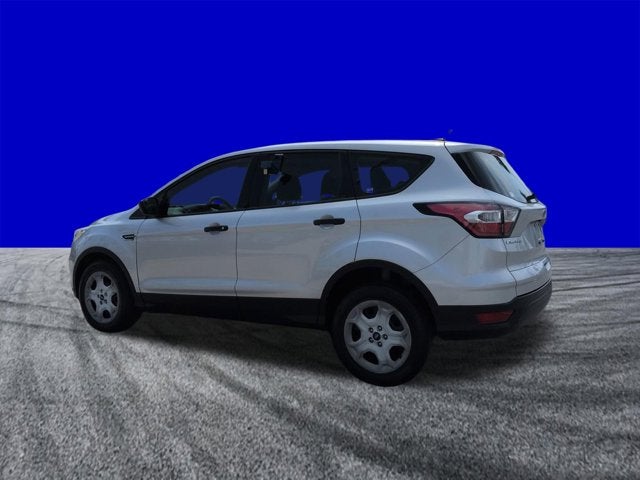 Used 2017 Ford Escape - photo 5