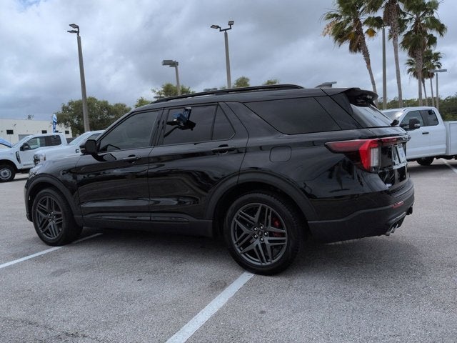 Used 2025 Ford Explorer - photo 36