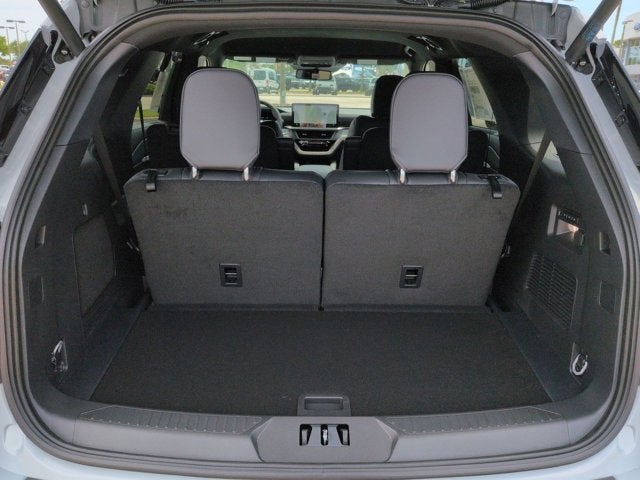 New 2026 Ford Explorer - photo 15