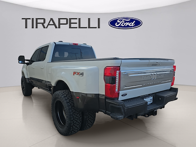 Used 2025 Ford F-450 - photo 1