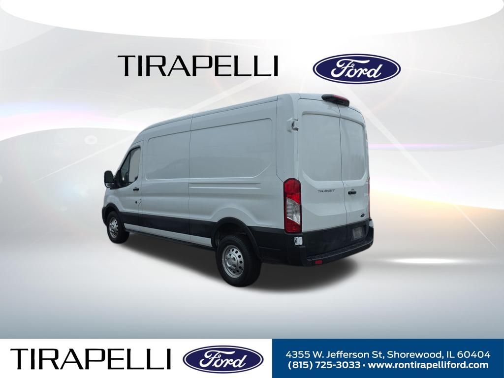 Used 2023 Ford Transit 250 - photo 2
