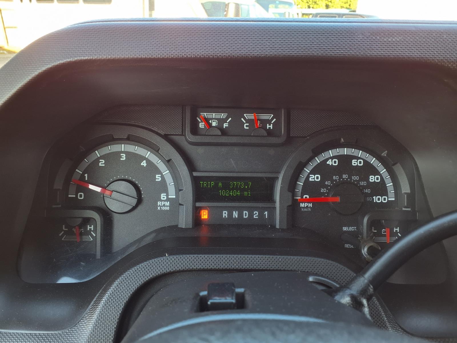 Used 2013 Ford E-350 - photo 31