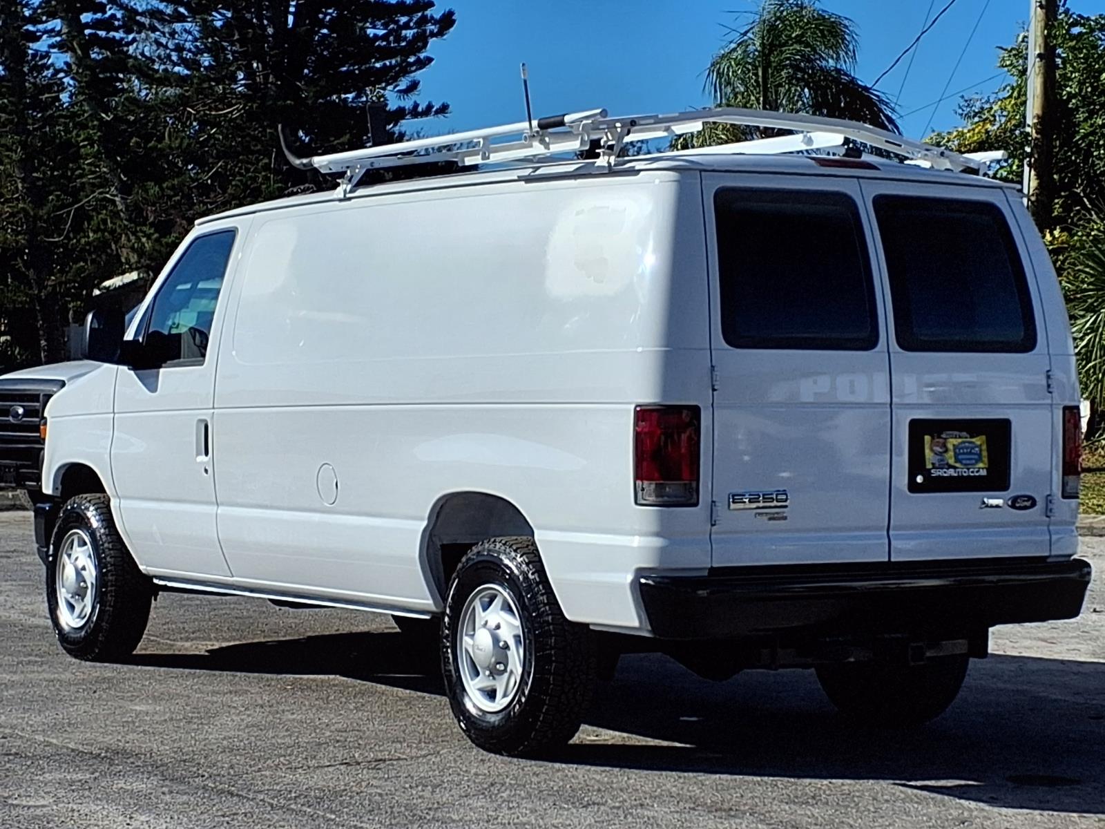 Used 2013 Ford E-250 - photo 9