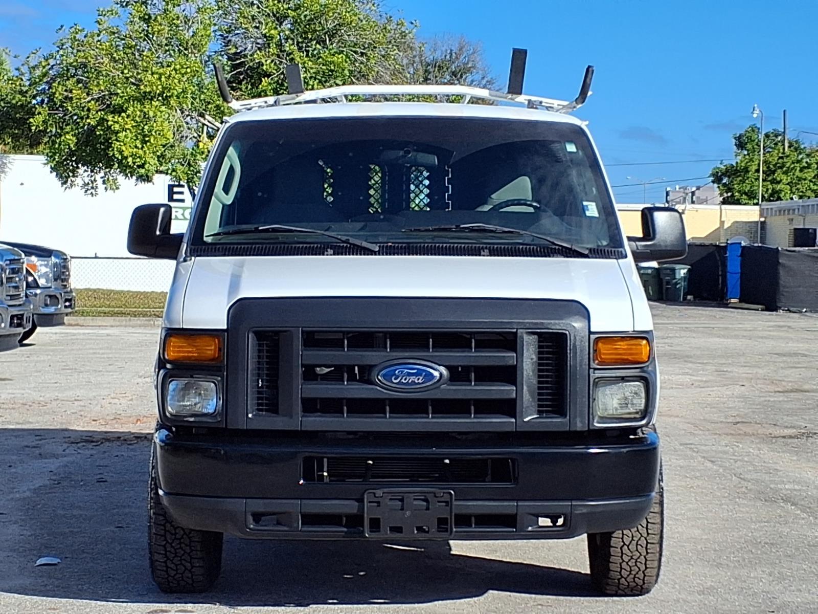 Used 2013 Ford E-250 - photo 12