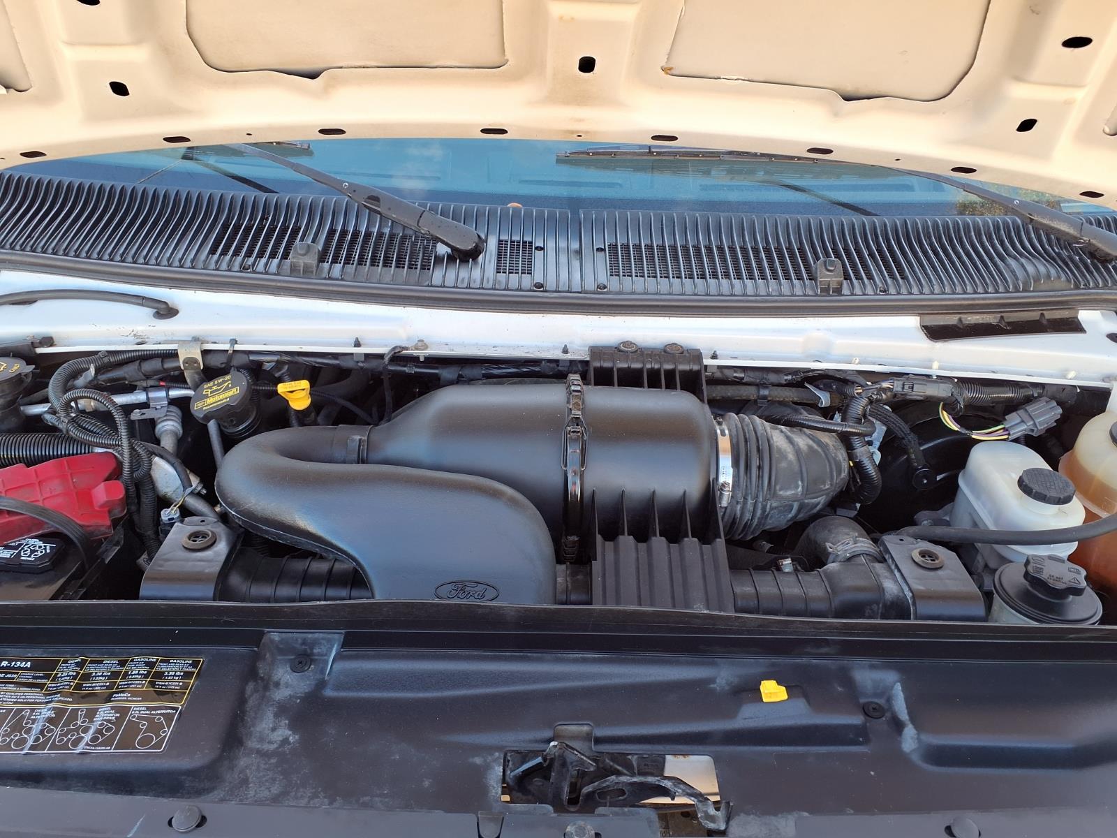 Used 2013 Ford E-250 - photo 28