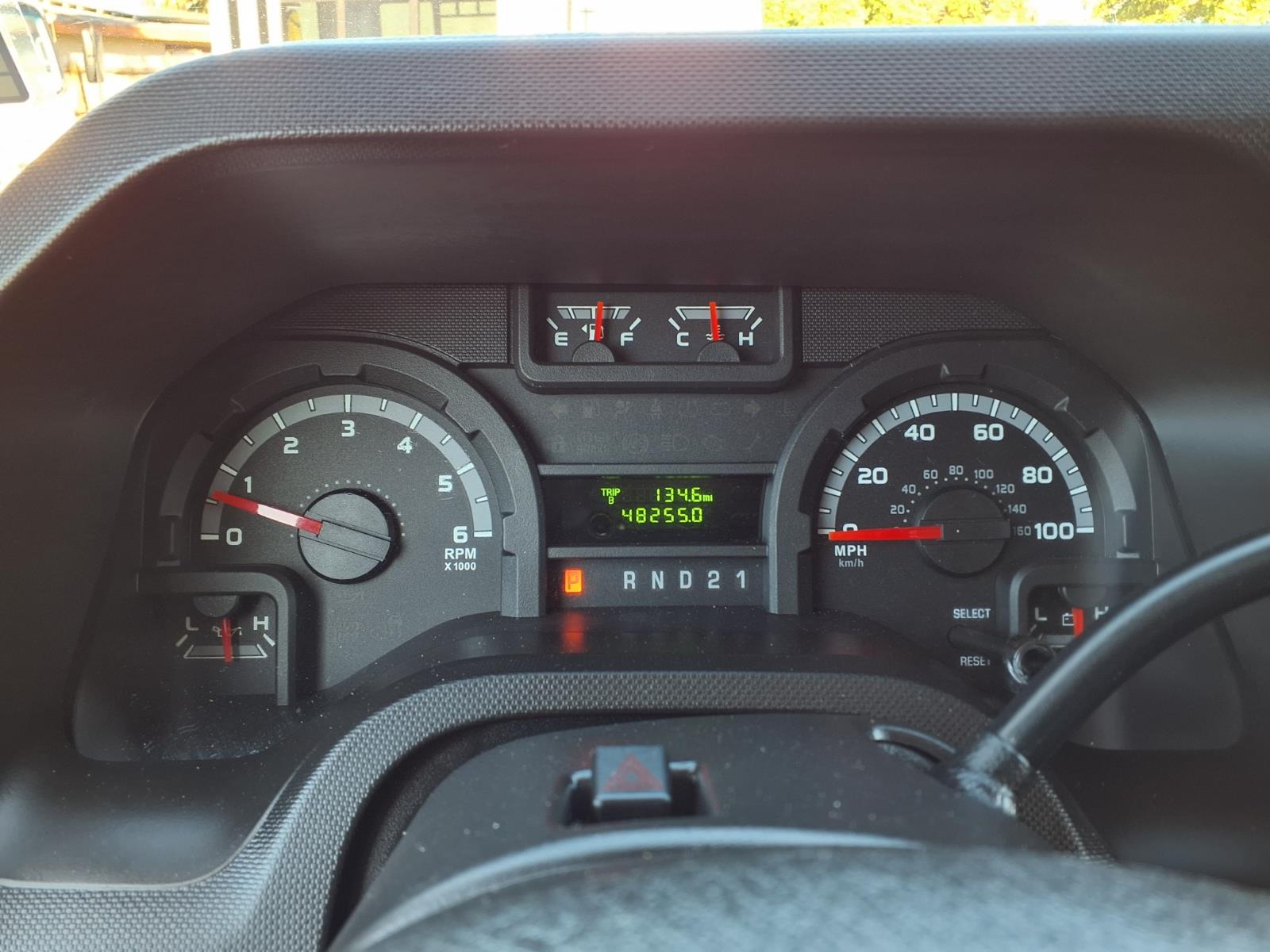Used 2013 Ford E-250 - photo 33