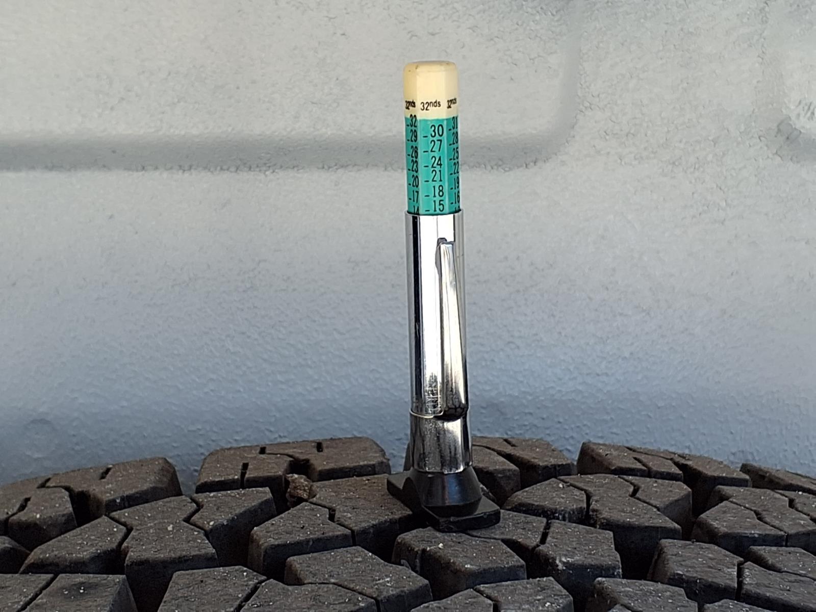 Used 2013 Ford E-250 - photo 40