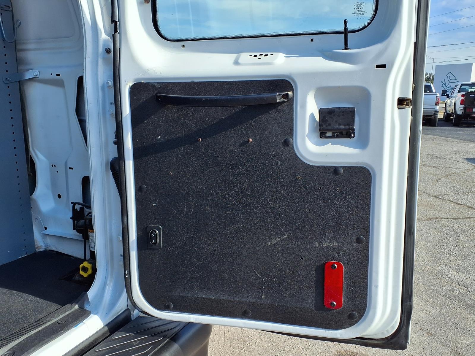 Used 2013 Ford E-250 - photo 24
