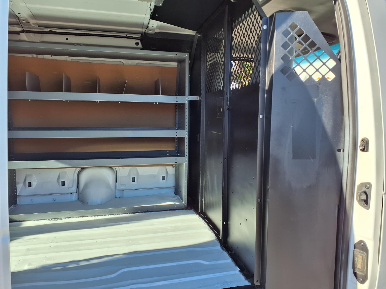 Used 2012 Ford E-250 - photo 19