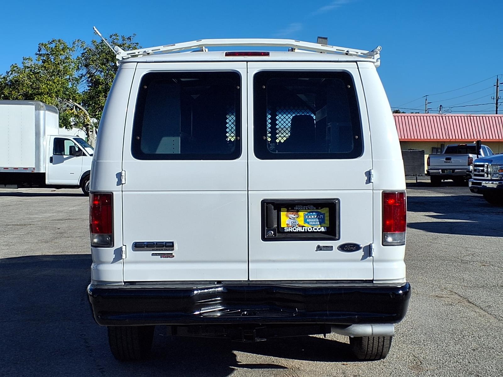 Used 2012 Ford E-250 - photo 7