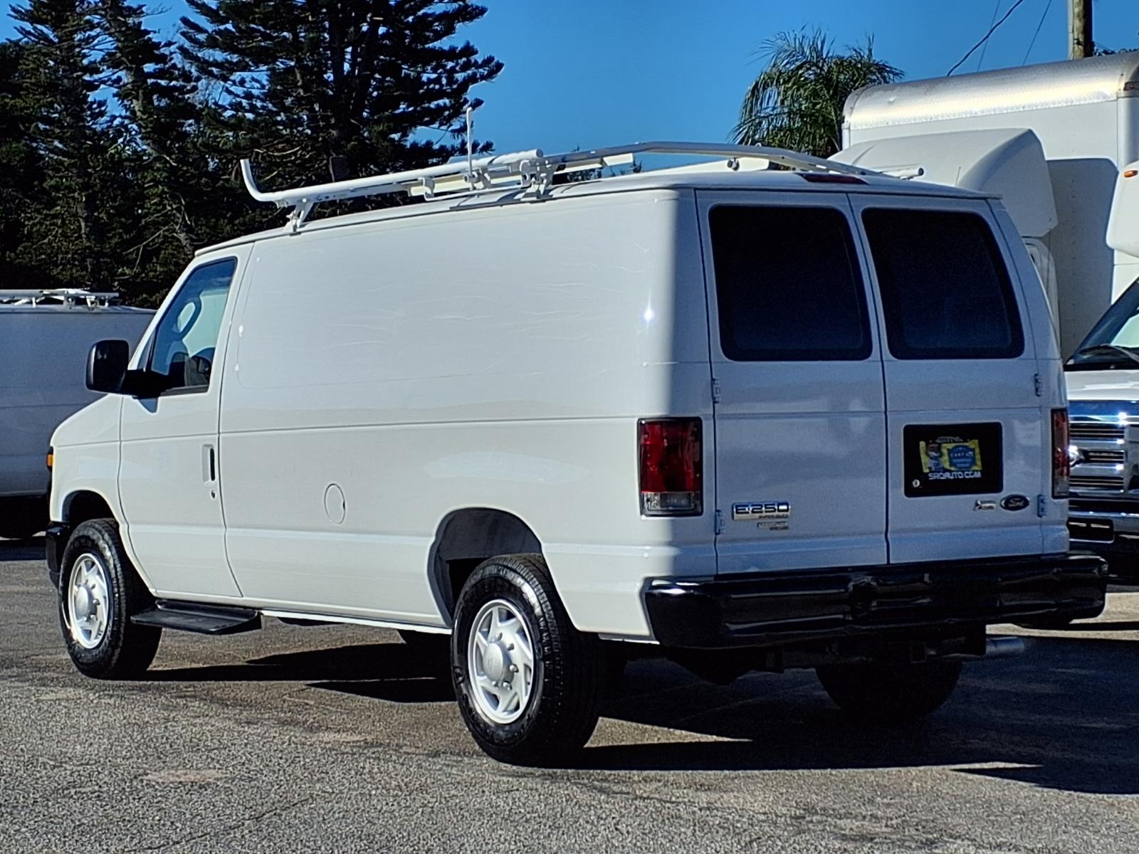 Used 2012 Ford E-250 - photo 8