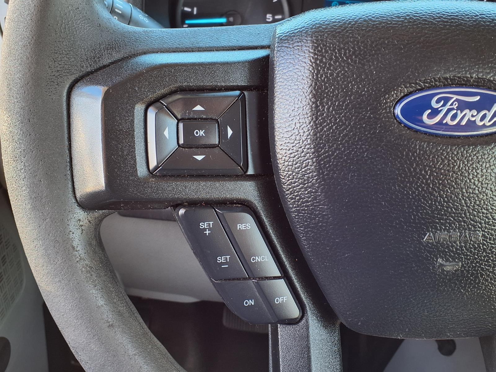 Used 2022 Ford E-450 - photo 37