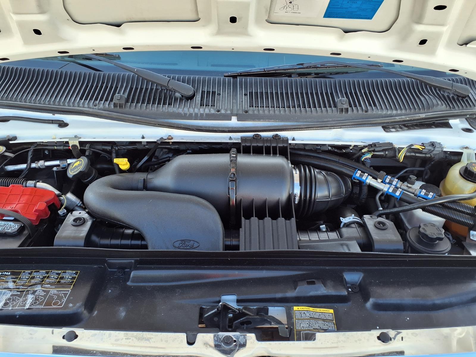 Used 2016 Ford E-350 - photo 27