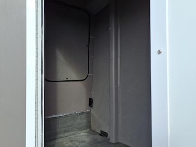 Used 2019 Chevrolet Express 3500 - photo 1