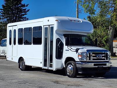 Used 2021 Ford E-350 - photo 1