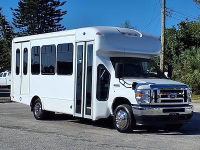 Used 2021 Ford E-350 - photo 1
