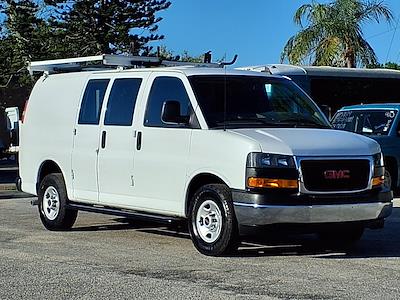 Used 2020 GMC Savana 2500 - photo 1
