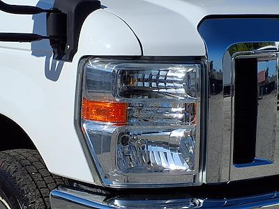 Used 2017 Ford E-450 - photo 2