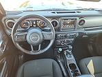 2020 Jeep Gladiator Crew Cab 4WD Pickup for sale #LL143301U - photo 9