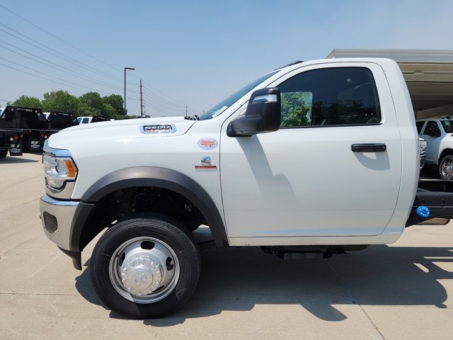 New 2024 Ram 5500 - photo 5
