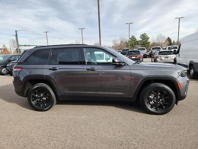 Used 2024 Jeep Grand Cherokee Altitude for sale #R8558347U - photo 2