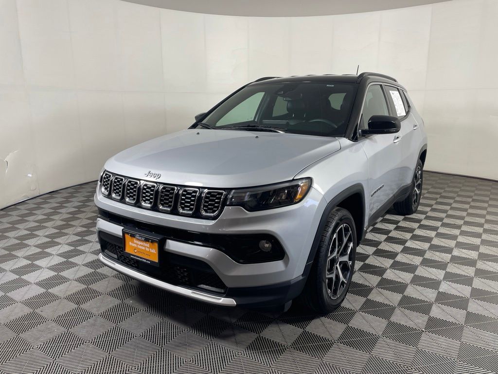 Used 2025 Jeep Compass - photo 6