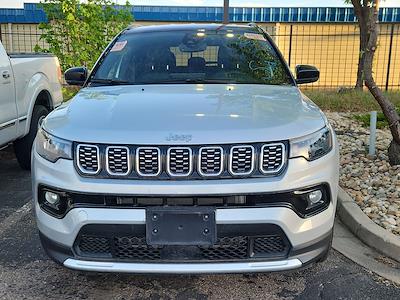 Used 2025 Jeep Compass - photo 2