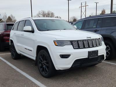 Used 2020 Jeep Grand Cherokee - photo 1