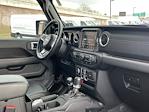 2022 Jeep Gladiator Crew Cab 4WD, Pickup for sale #D240635A - photo 15