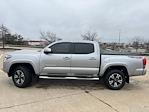 2017 Toyota Tacoma Double Cab 4WD Pickup for sale #HM050594 - photo 4